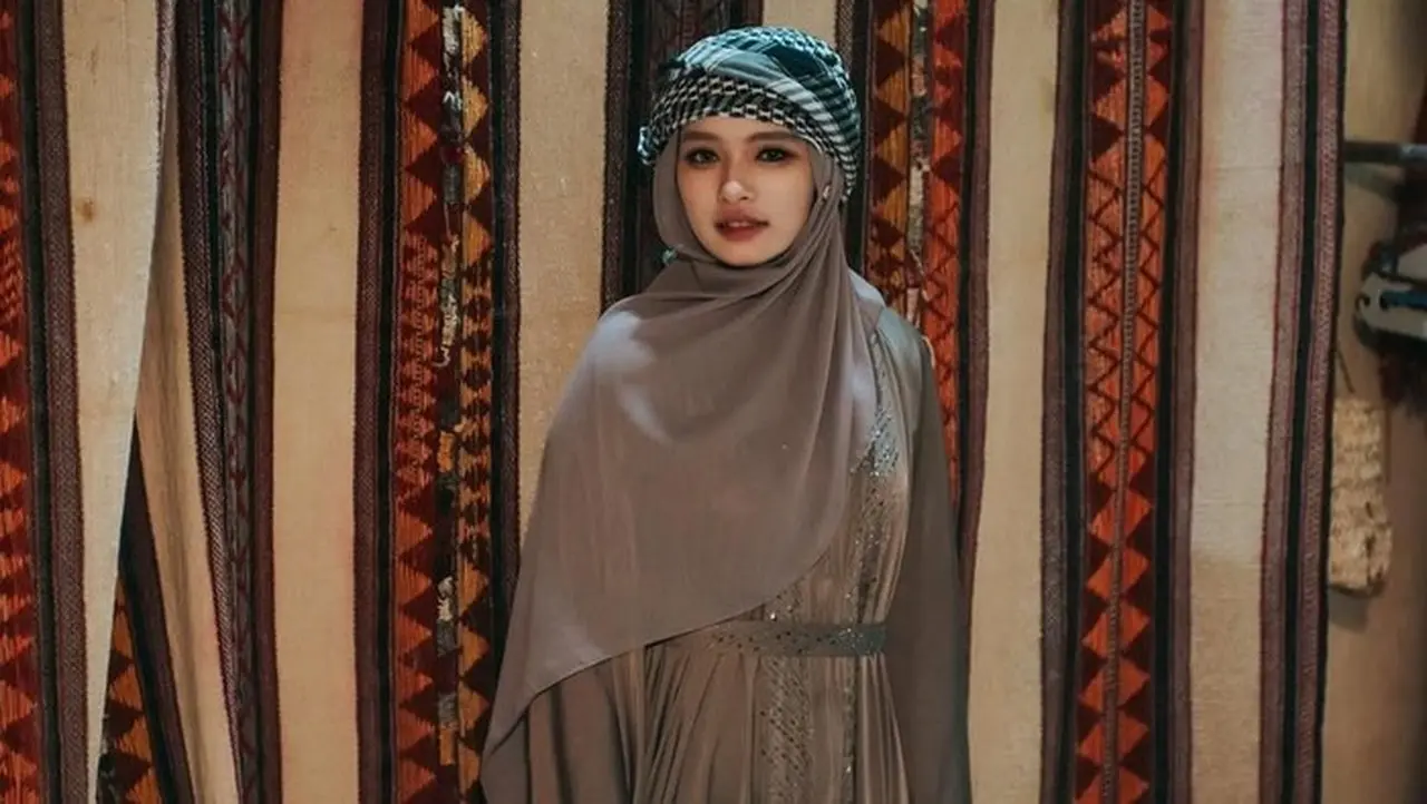 Virgoun Tahan Anak, Kuasa Hukum Inara Rusli: Ini Cara Menunda Kepatuhan Putusan MA Virgoun Tahan Anak, Kuasa Hukum Inara Rusli: Ini Cara Menunda Kepatuhan Putusan MA