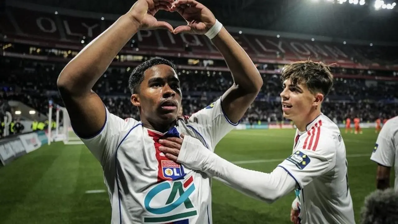 Piala Prancis: Gol Spektakuler Endrick Bawa Lyon Melaju ke Perempatfinal