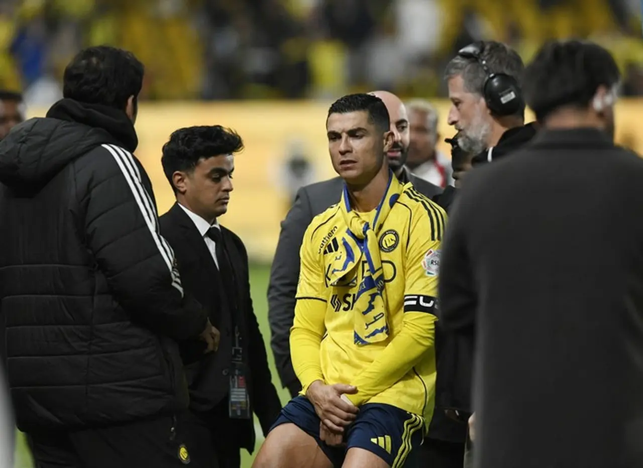 Cristiano Ronaldo Mogok Main, Pejabat Arab Saudi Geram dan Minta CR7 Kembali Merumput Cristiano Ronaldo Mogok Main, Pejabat Arab Saudi Geram dan Minta CR7 Kembali Merumput