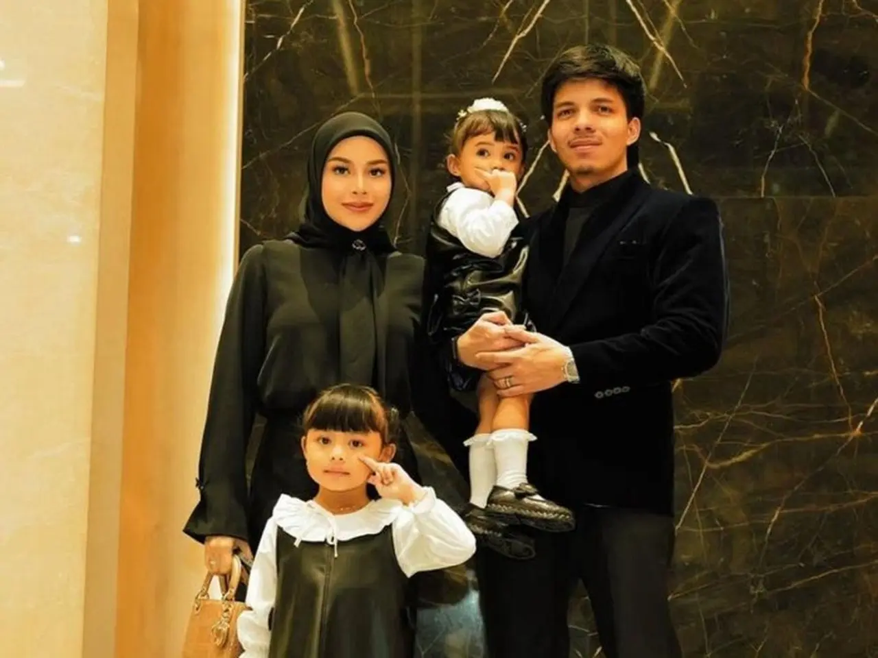 Ameena Ingin Jadi Artis, Atta Halilintar Langsung Fasilitasi Les Vokal dan Tari Ameena Ingin Jadi Artis, Atta Halilintar Langsung Fasilitasi Les Vokal dan Tari