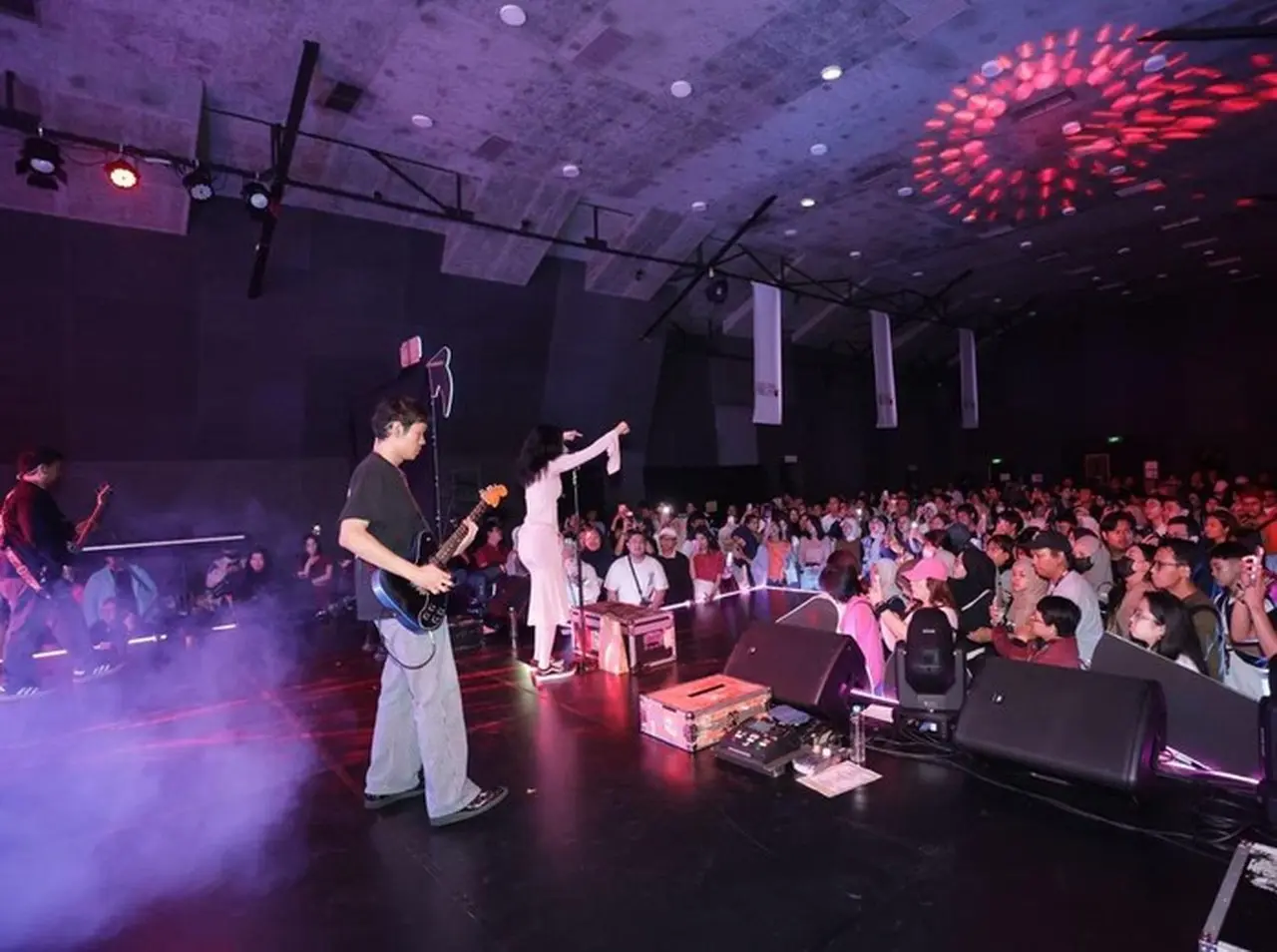 Vierratale di Love Fest 2026: Ajak Anak Muda Berani Ungkapkan Cinta dan Makna Vierratale di Love Fest 2026: Ajak Anak Muda Berani Ungkapkan Cinta dan Makna