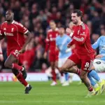 VAR Anulir Gol Liverpool, Gary Neville: Teknologi Ini Membunuh Kegembiraan