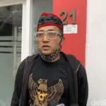 Konflik Warisan Lina Jubaedah Memanas, Teddy Pardiyana Dorong Mediasi dengan Keluarga Sule Konflik Warisan Lina Jubaedah Memanas, Teddy Pardiyana Dorong Mediasi dengan Keluarga Sule