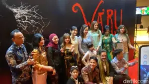 Film Horor ‘Waru’ Hadirkan Mitos Pohon Angker, Tayang 12 Februari 2026 Film Horor ‘Waru’ Hadirkan Mitos Pohon Angker, Tayang 12 Februari 2026