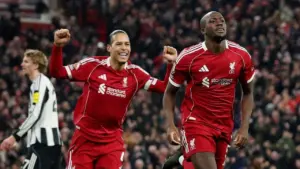 Arne Slot Puji Solidnya Pertahanan Liverpool Usai Comeback Lawan Newcastle United
