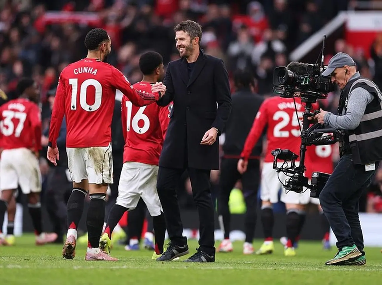 Michael Carrick Pertahankan Tren Positif, Manchester United Hadapi Ujian West Ham