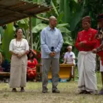 Pandji Pragiwaksono Jalani Ritual Adat Toraja Usai Materi Komedi 2013 Viral Pandji Pragiwaksono Jalani Ritual Adat Toraja Usai Materi Komedi 2013 Viral