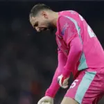 David Seaman Kritik Gianluigi Donnarumma: Rayakan Penyelamatan yang Benar-Benar Berarti