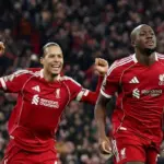 Virgil van Dijk Mendesak Ibrahima Konate Bertahan di Liverpool Musim Depan