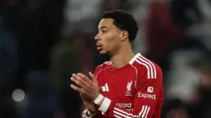 Hugo Ekitike Bersinar, Liverpool Libas Newcastle 4-1 di Anfield