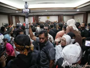 Aiman Witjaksono Dipanggil Polisi Kasus Ijazah Jokowi