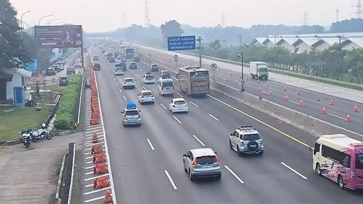 Arus Balik Lebaran 2026: 22% Kendaraan Masih di Perjalanan ke Jakarta Arus Balik Lebaran 2026: 22% Kendaraan Masih di Perjalanan ke Jakarta