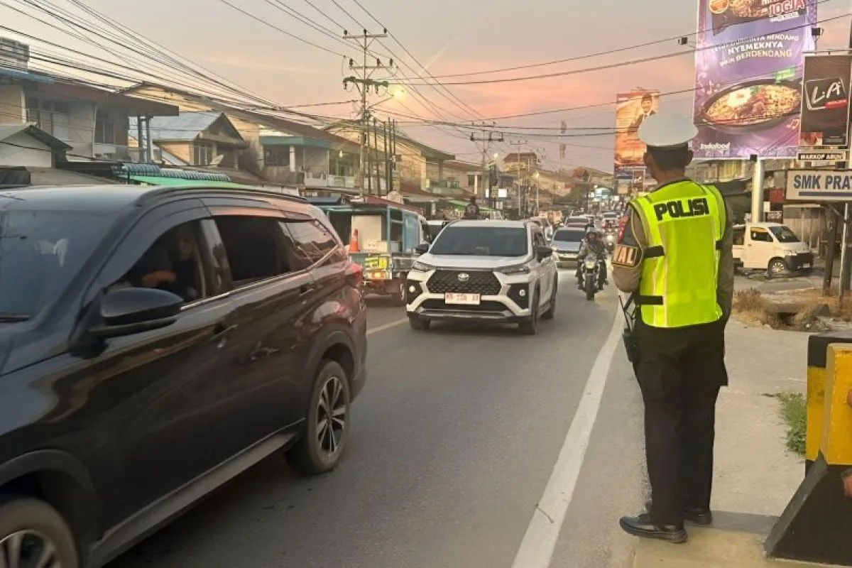 Arus Balik Lebaran 2026: Polisi Intensifkan Pengaturan Lalu Lintas