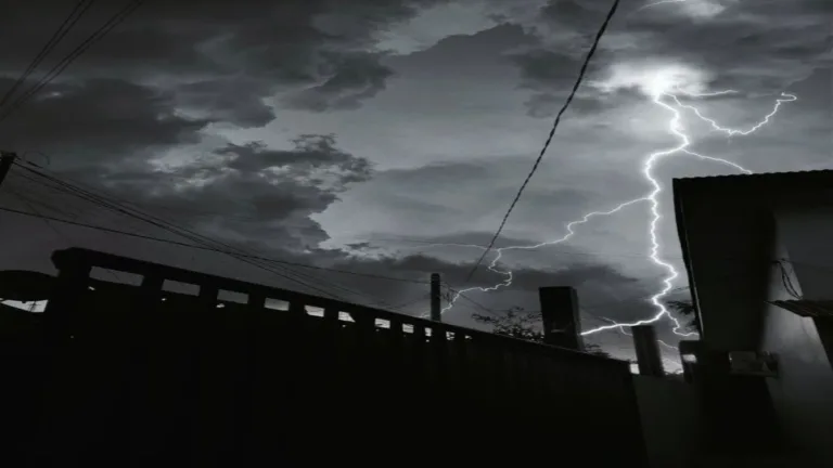 Hujan Lebat Jawa Barat Pekan Ini, BMKG Imbau Waspada