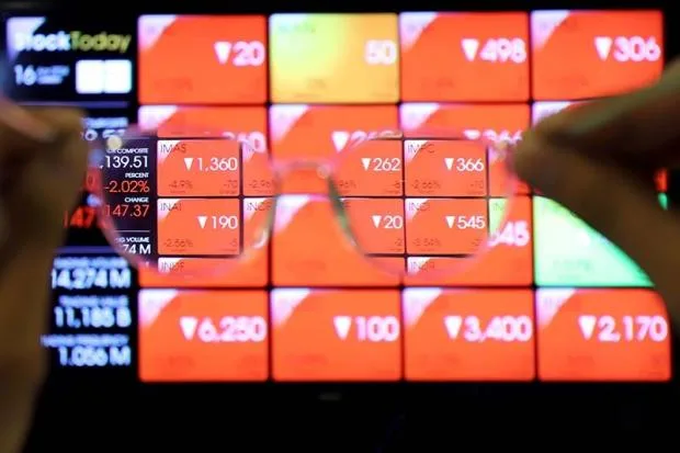 IHSG Melemah Minggu Ini – Kapitalisasi Pasar Turun ke Rp12,5 Triliun IHSG Melemah Minggu Ini – Kapitalisasi Pasar Turun ke Rp12,5 Triliun