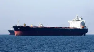Kapal Tanker Malaysia – 7 Kapal Terjebak Antrean di Selat Hormuz 2026