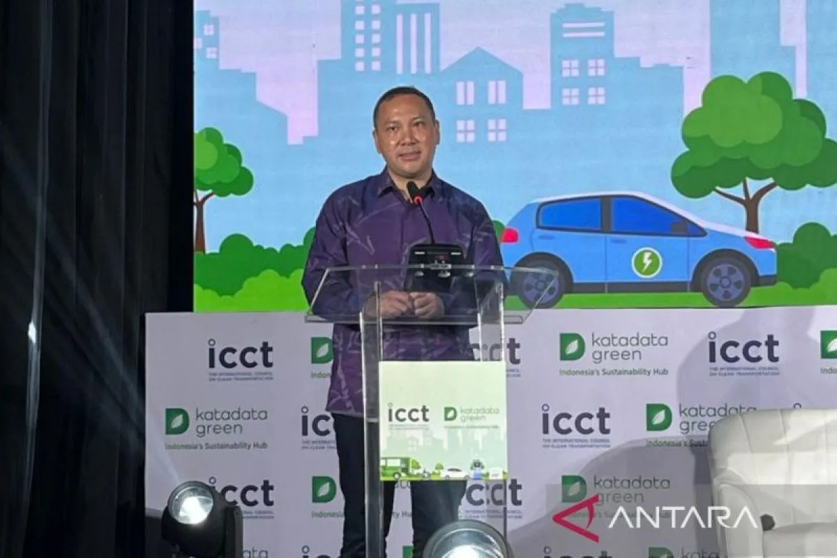 Kendaraan Listrik Solusi Kurangi Ketergantungan Impor BBM Indonesia Kendaraan Listrik Solusi Kurangi Ketergantungan Impor BBM Indonesia