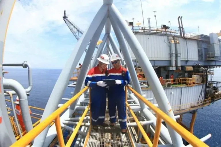 LNG Abadi Masela: Pertamina-INPEX Perkuat Kemitraan 2026 LNG Abadi Masela: Pertamina-INPEX Perkuat Kemitraan 2026